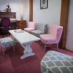 Hotel Logis - Au Colombier Du Touron Brax (Lot-et-Garonne)