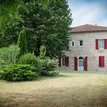 Hotel Logis - Au Colombier Du Touron 3*