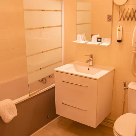 Logis - Au Colombier Du Touron Hotel Brax (Lot-et-Garonne)