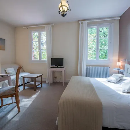 Logis - Au Colombier Du Touron Hotell