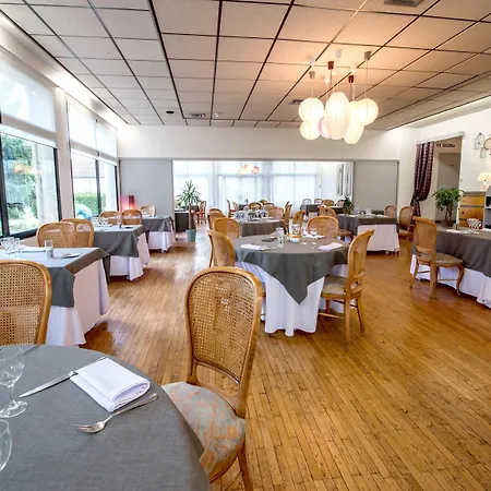 Hotell Logis - Au Colombier Du Touron Brax (Lot-et-Garonne)