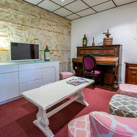Logis - Au Colombier Du Touron 3* Brax (Lot-et-Garonne)