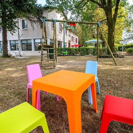Logis - Au Colombier Du Touron 3*