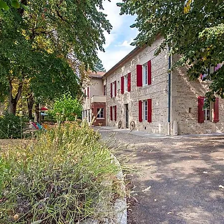 Отель Logis - Au Colombier Du Touron
