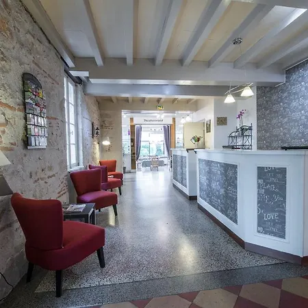 Au Colombier Du Touron Hotel 3*