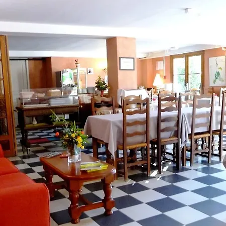 Logis - Au Colombier Du Touron