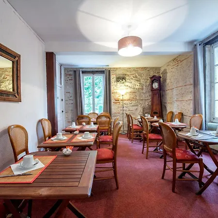 Au Colombier Du Touron Hotel