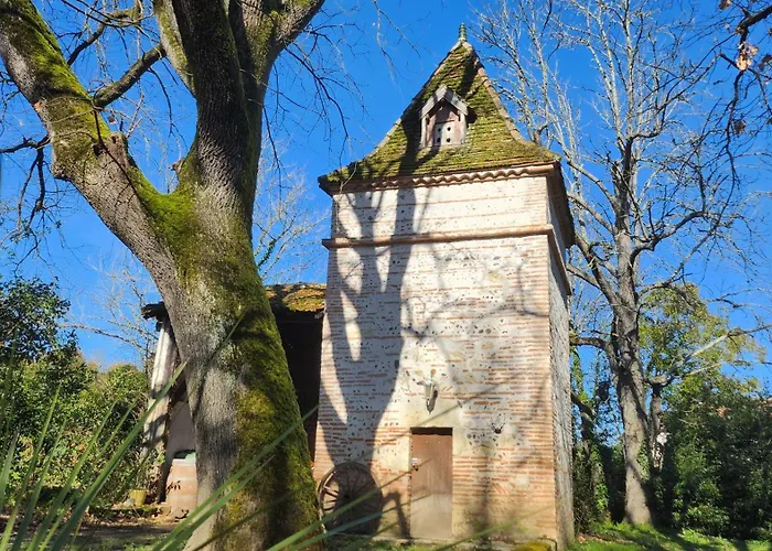 Hotel Au Colombier Du Touron 3*