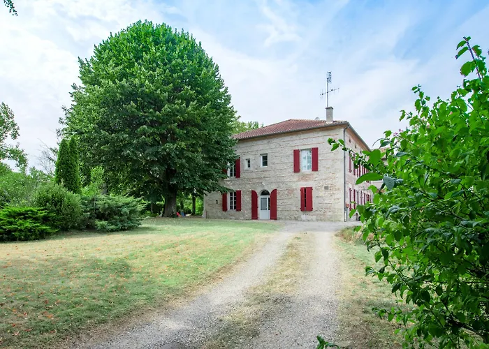 Au Colombier Du Touron